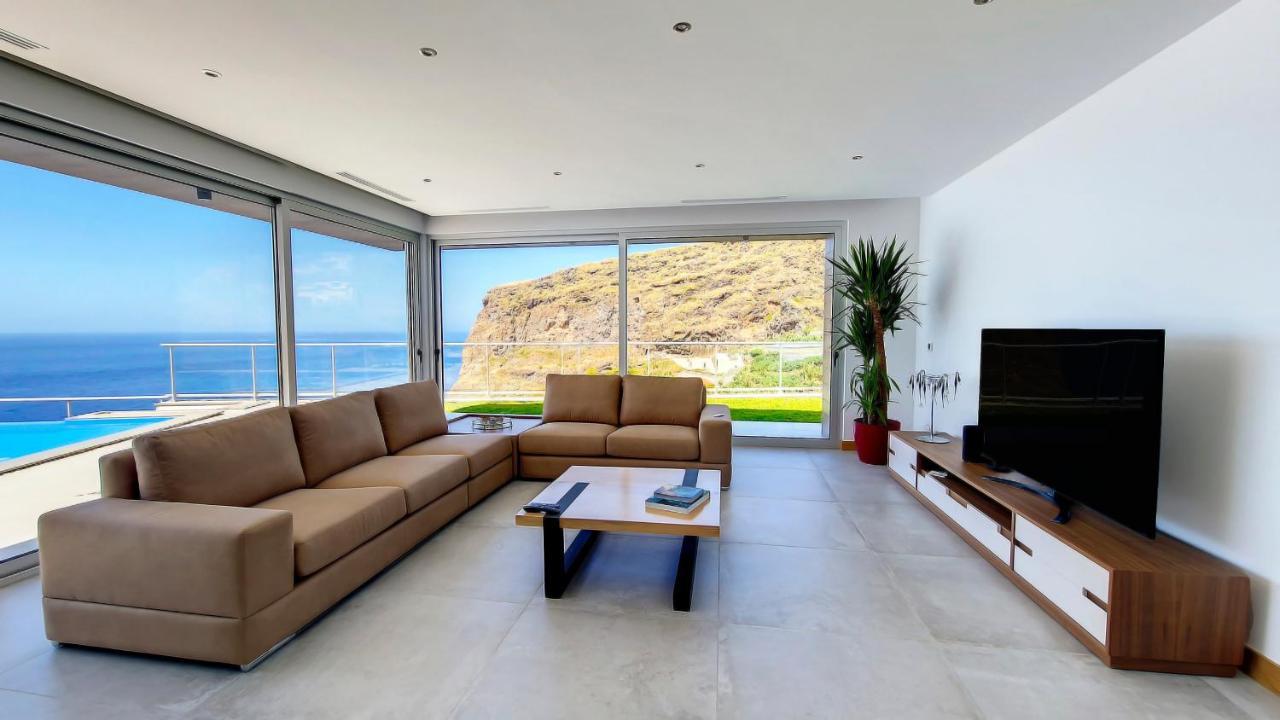 Villa Blue Horizon By Lovelystay Tabua  Exterior foto